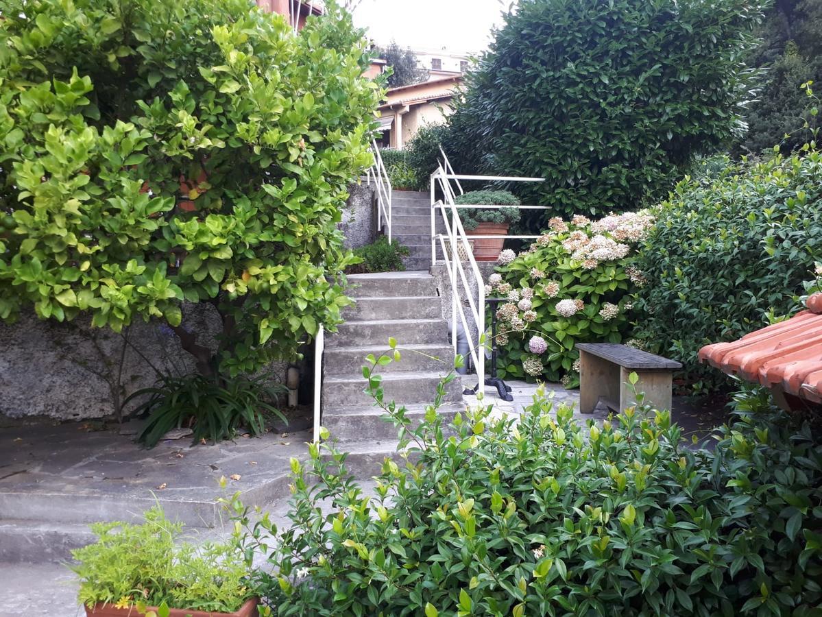 Ai Tre Limoni Bed and Breakfast Varazze Zewnętrze zdjęcie